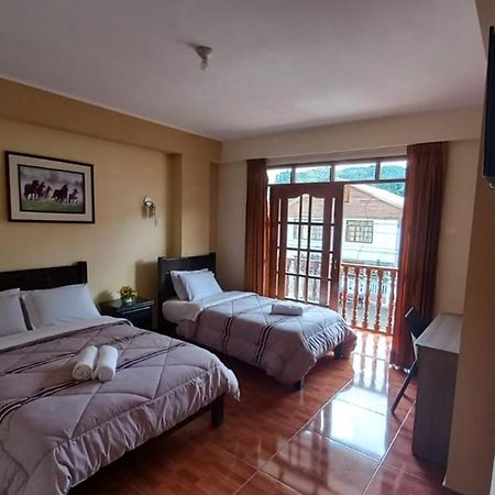 Hospedaje "Los Quetzales De Oxapampa" Kültér fotó